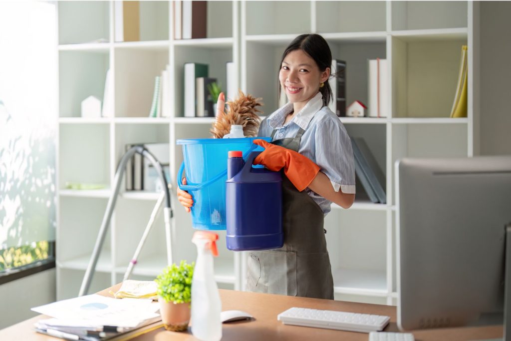Top 7 Benefits of Hiring a Housemaid Service for Your Home