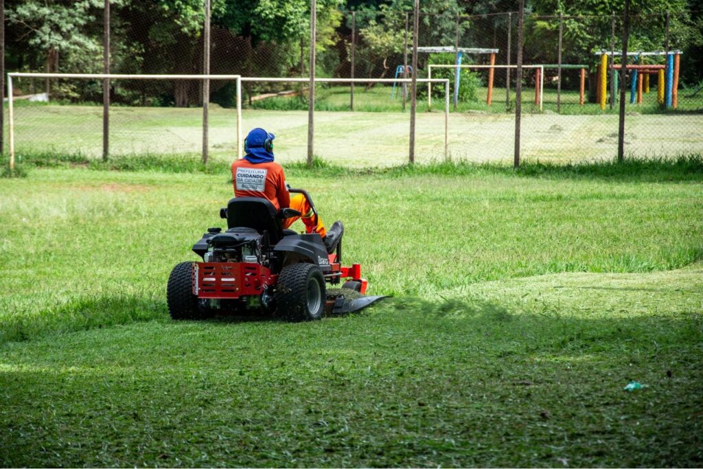 Why Landscape Companies Rely On Agencies For Business Expansion